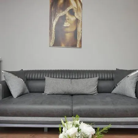 Osmanbey Metrosuna 1 Dk. Apartamento Estambul